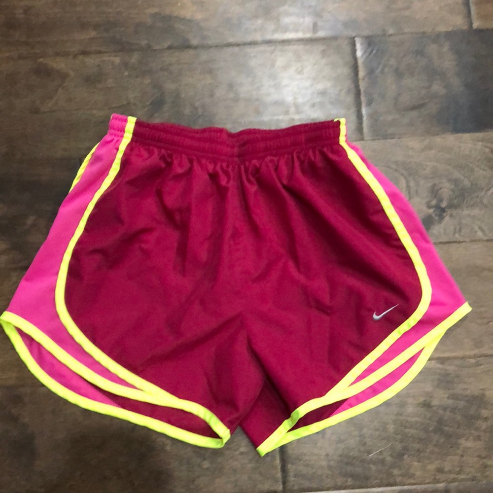 Nike Dri fit shorts sz S